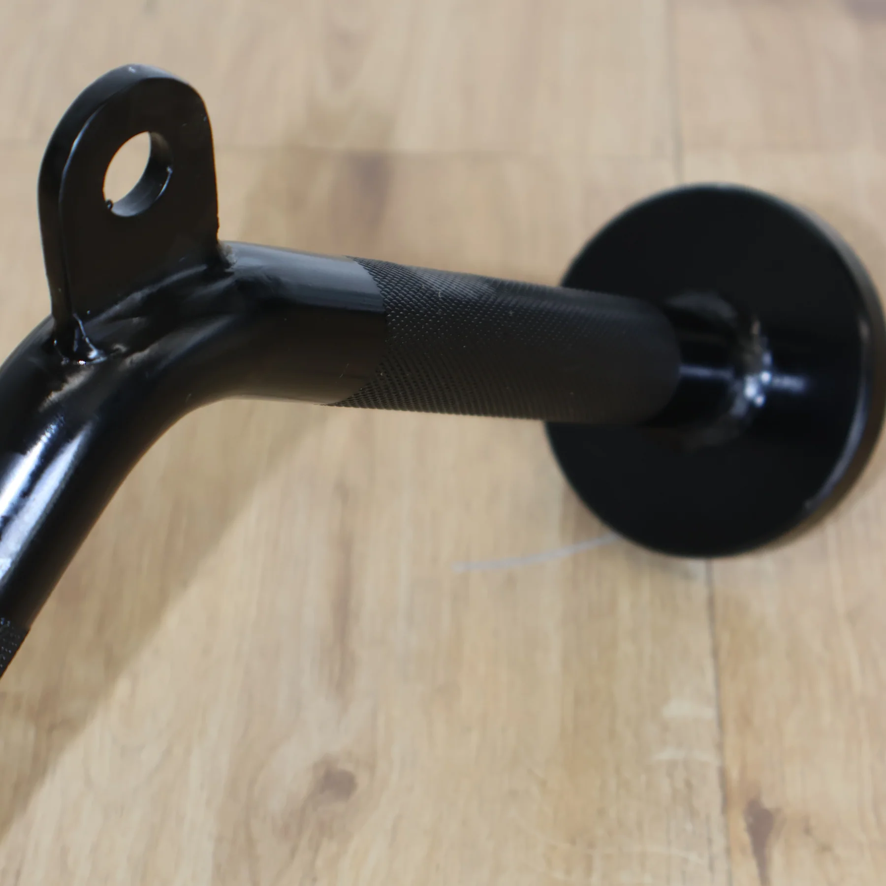 ARROW Black Chrome Tricep Press Down V Bar - Image 3