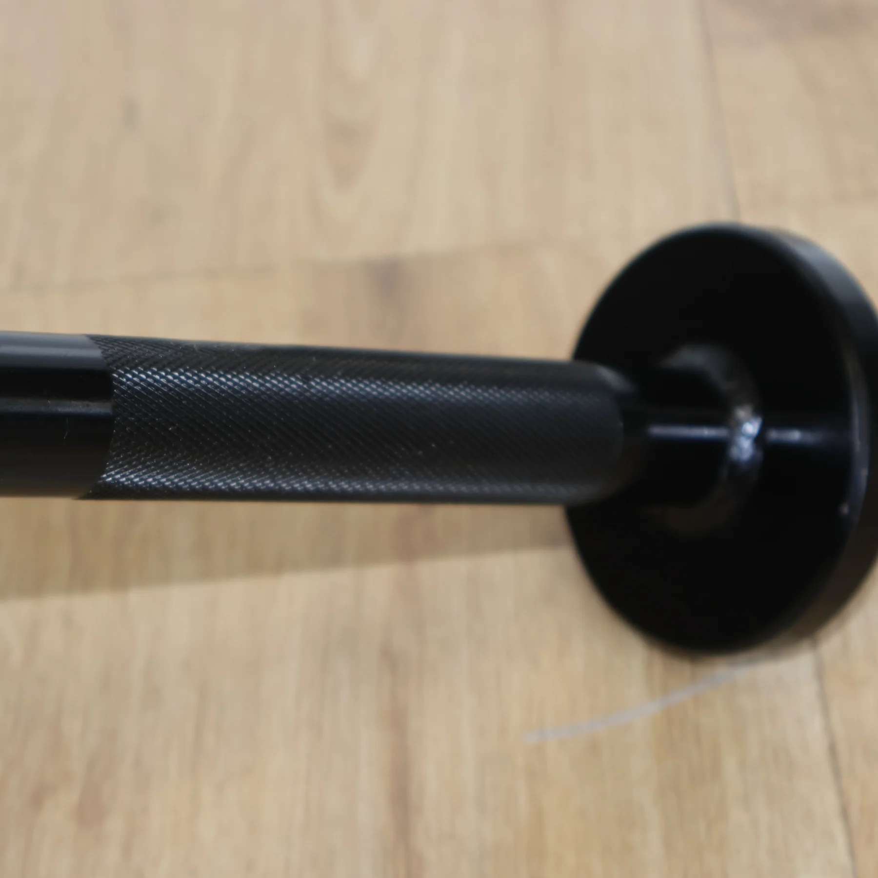 ARROW Black Chrome Tricep Press Down V Bar - Image 4