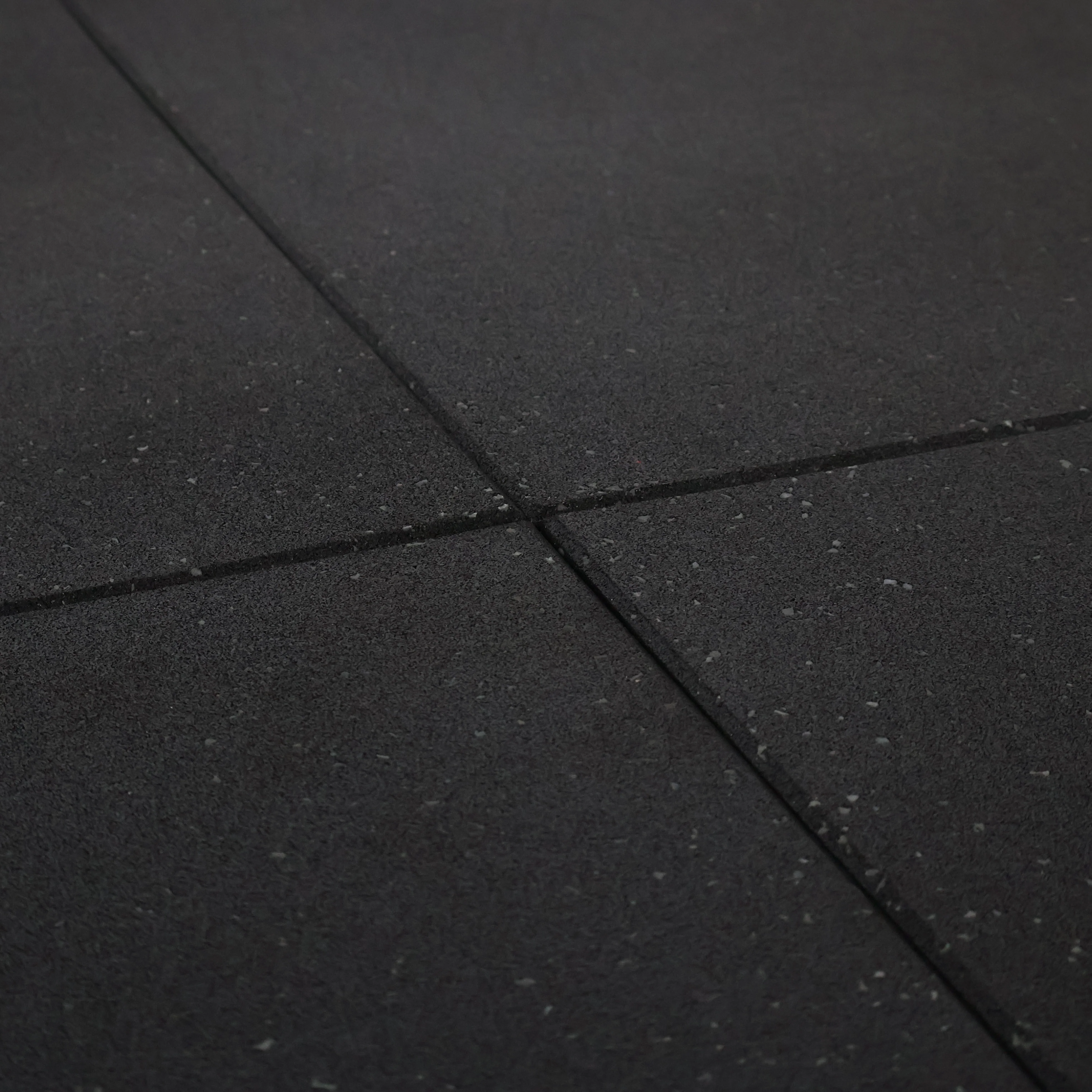 ARROW 15mm Rubber Gym Flooring Tiles 1m x 1m – Black/Grey Fleck - Image 3