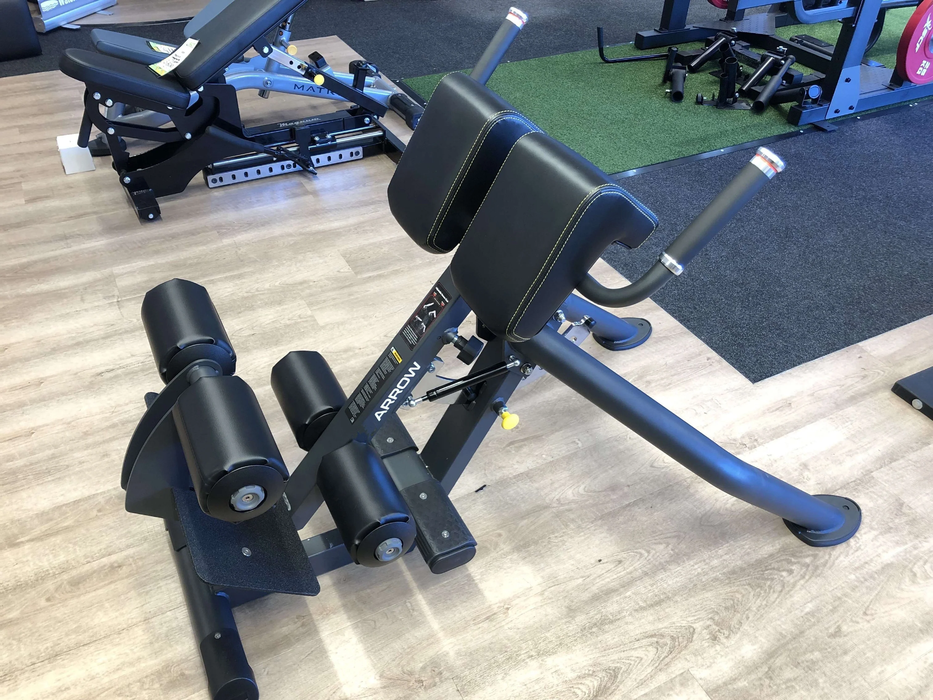 ARROW Studio Adjustable Roman Chair + GHD Trainer - Image 3